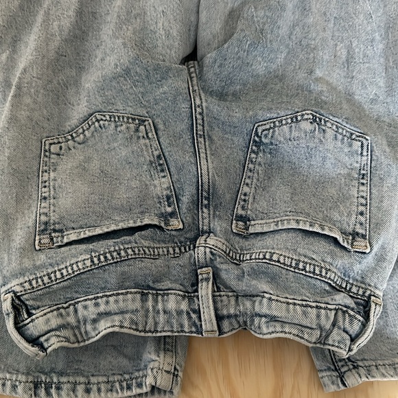 H&M | Wide Leg Vintage High Waist Denim - Picture 8 of 8